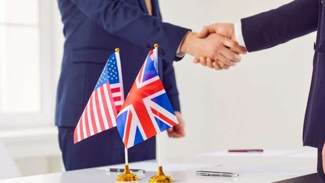 GBP/USD Weekly Forecast: Interest Rate Cut and More Weakness Demonstrated