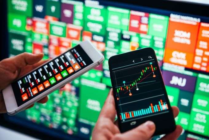Pairs in Focus - USD/JPY, NASDAQ 100, EUR/USD, Gold, USD/CHF, Silver, GBP/JPY, WTI/CL